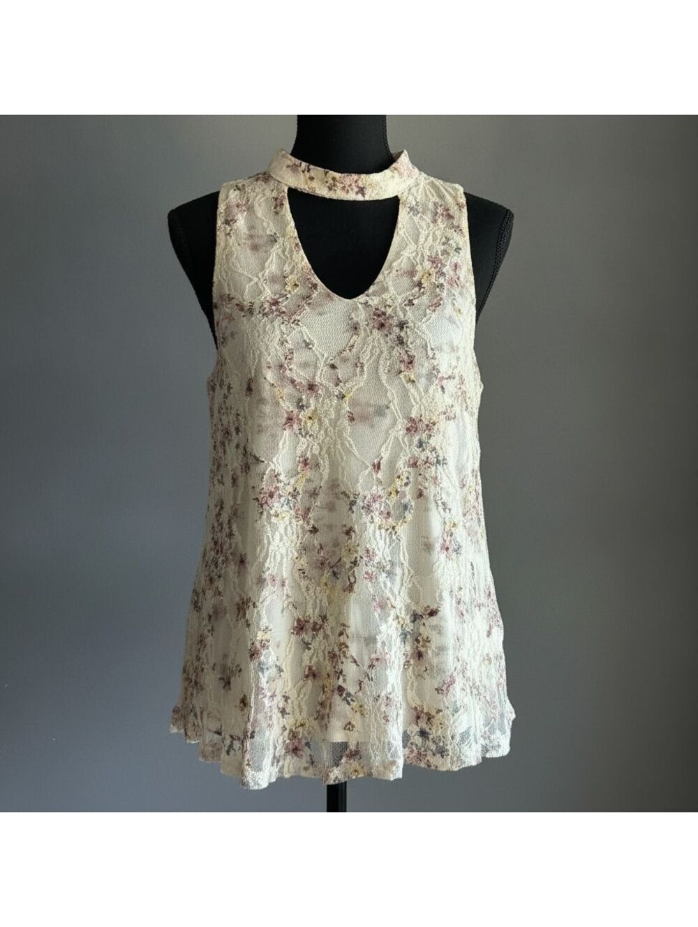 Society Girl Women's Fairycore Cream Floral Lace Sleeveless Top Size M Romantic